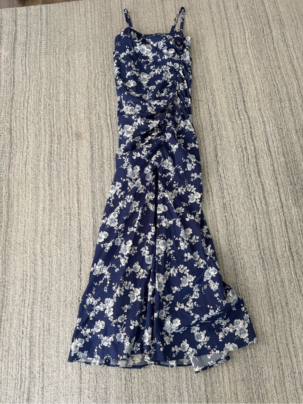 NWT Authentic Carolina Herrera Floral Print Ruched Faille Gown Size 12 - Picture 7 of 12